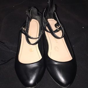 Dress shoes for little girl